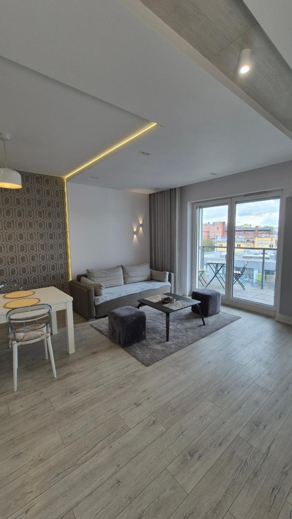 Boznicza Old Town Lux Apartment, Self Check-In 24H, Free Parking ポズナン エクステリア 写真